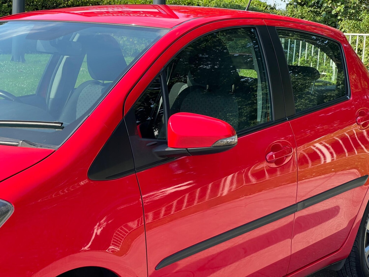 Used Toyota Yaris 2015 for sale - 77455929: Photo 24