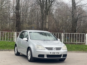 Used Volkswagen Golf 2009 for sale - 77455376: Photo