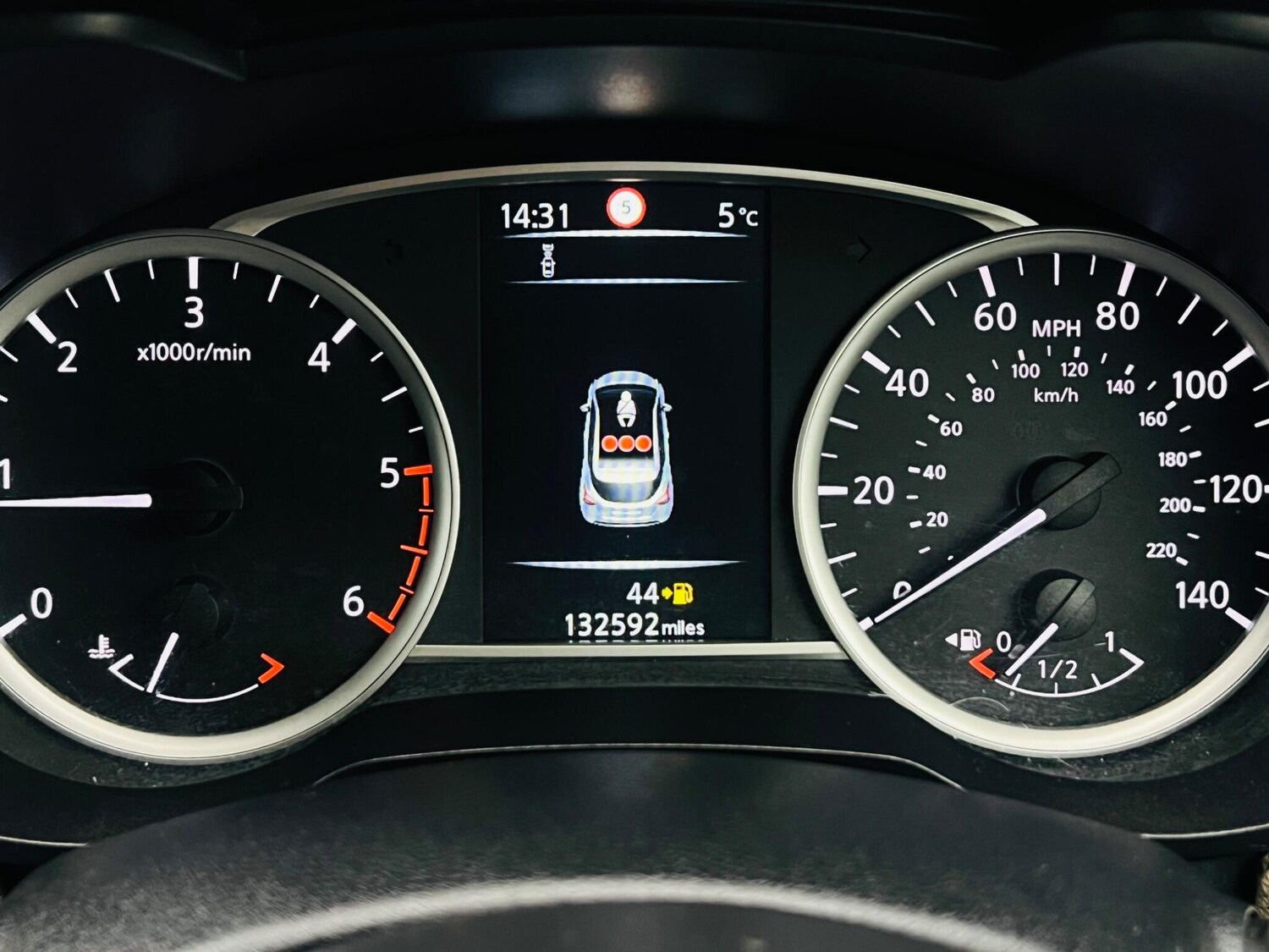 Used Nissan Micra 2017 for sale - 77455584: Photo 47