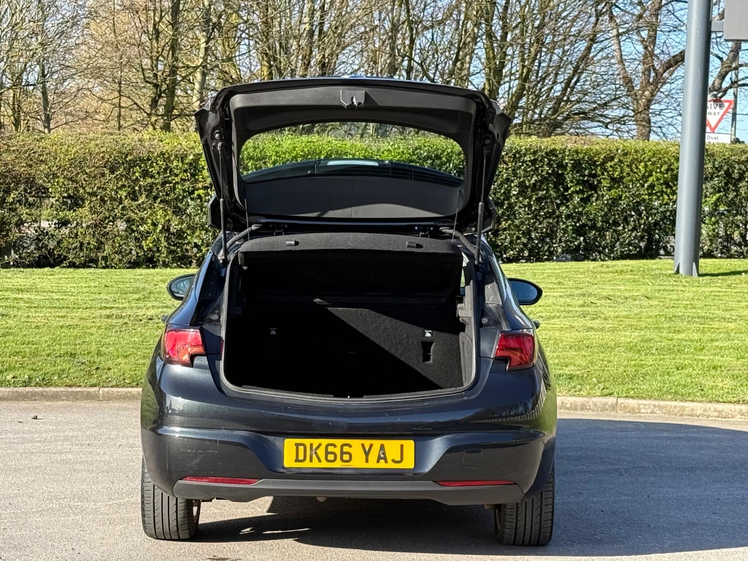 Used Vauxhall Astra 2016 for sale - 77957219: Photo 13