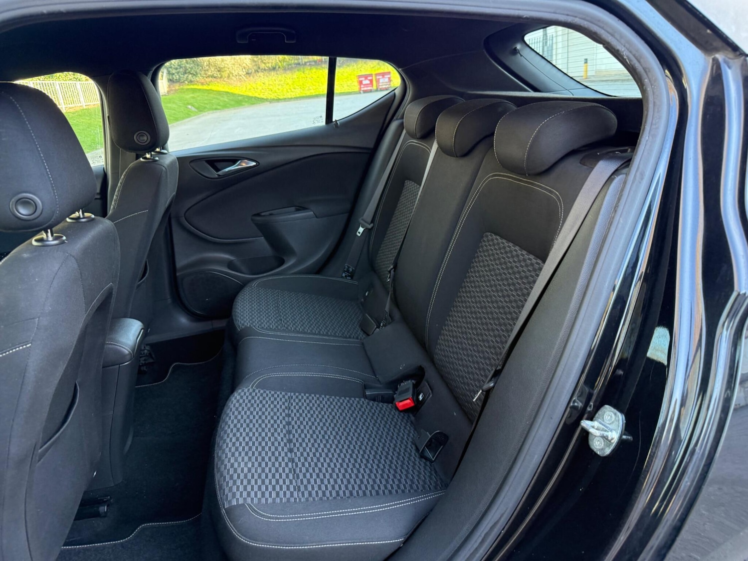 Used Vauxhall Astra 2016 for sale - 77957219: Photo 35