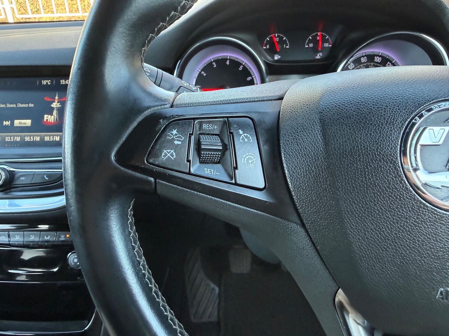 Used Vauxhall Astra 2016 for sale - 77957219: Photo 49