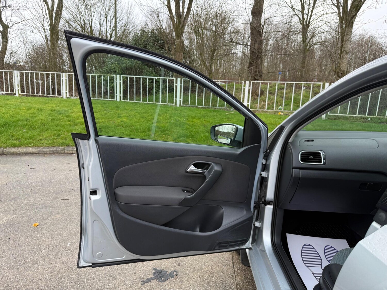 Used Volkswagen Polo for sale - 77705175: Photo 28