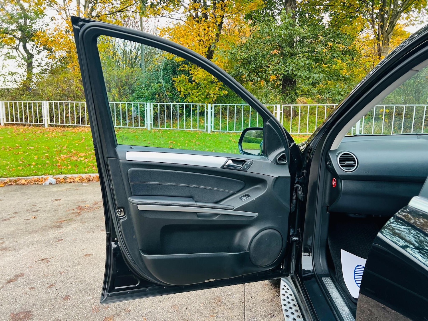 Used Mercedes-Benz M Class 2009 for sale - 77455389: Photo 27