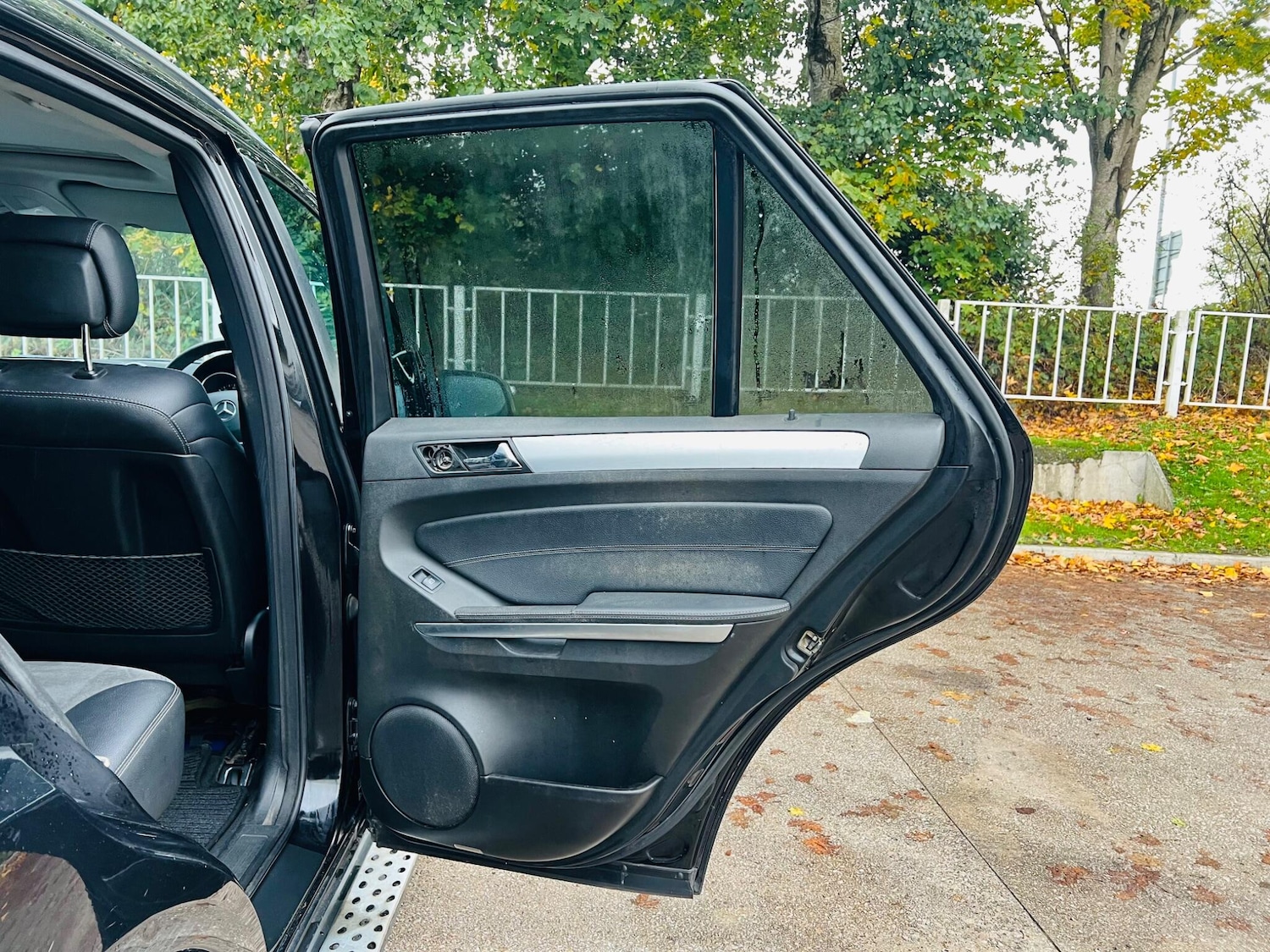 Used Mercedes-Benz M Class 2009 for sale - 77455389: Photo 30