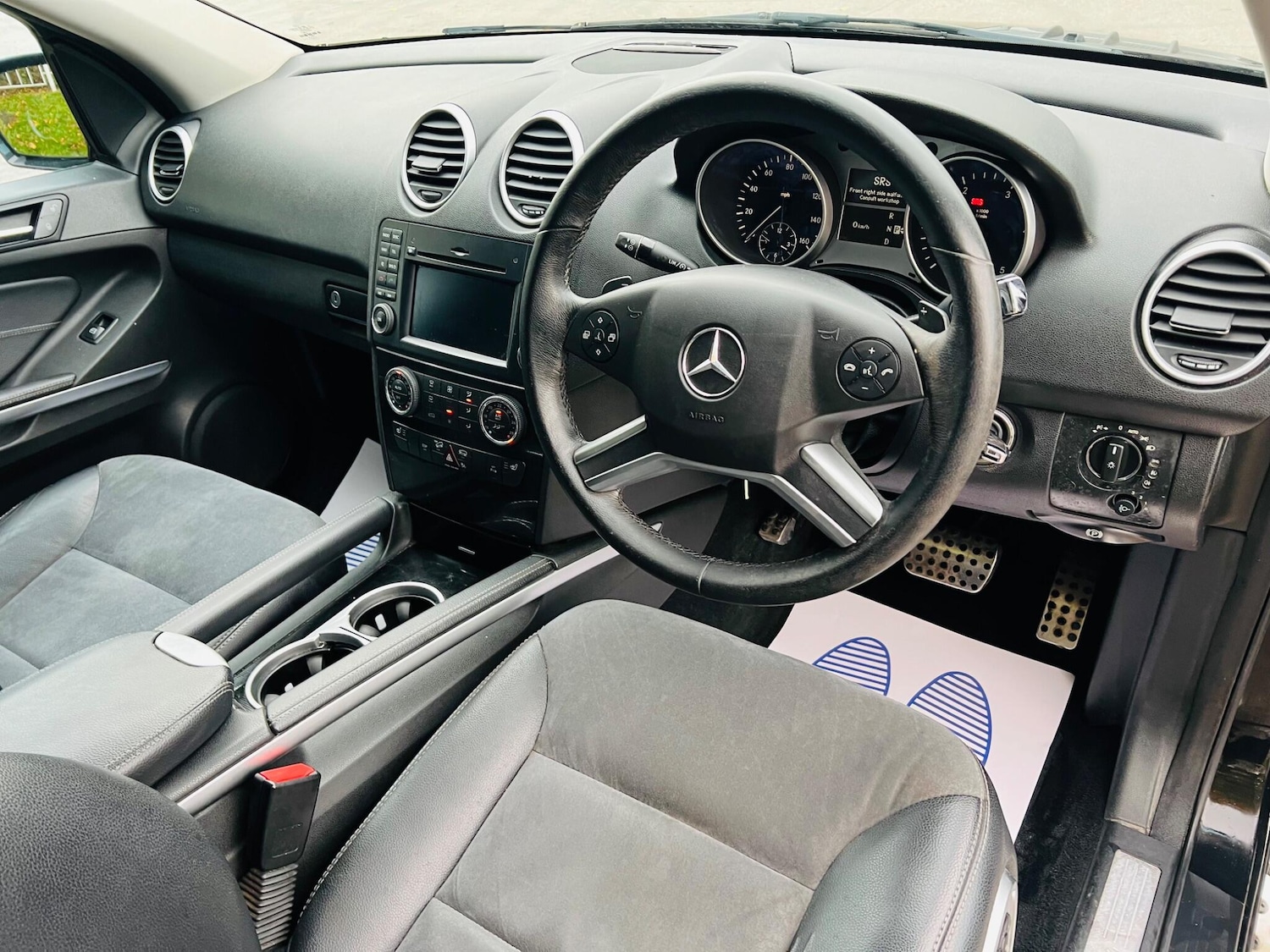 Used Mercedes-Benz M Class 2009 for sale - 77455389: Photo 32