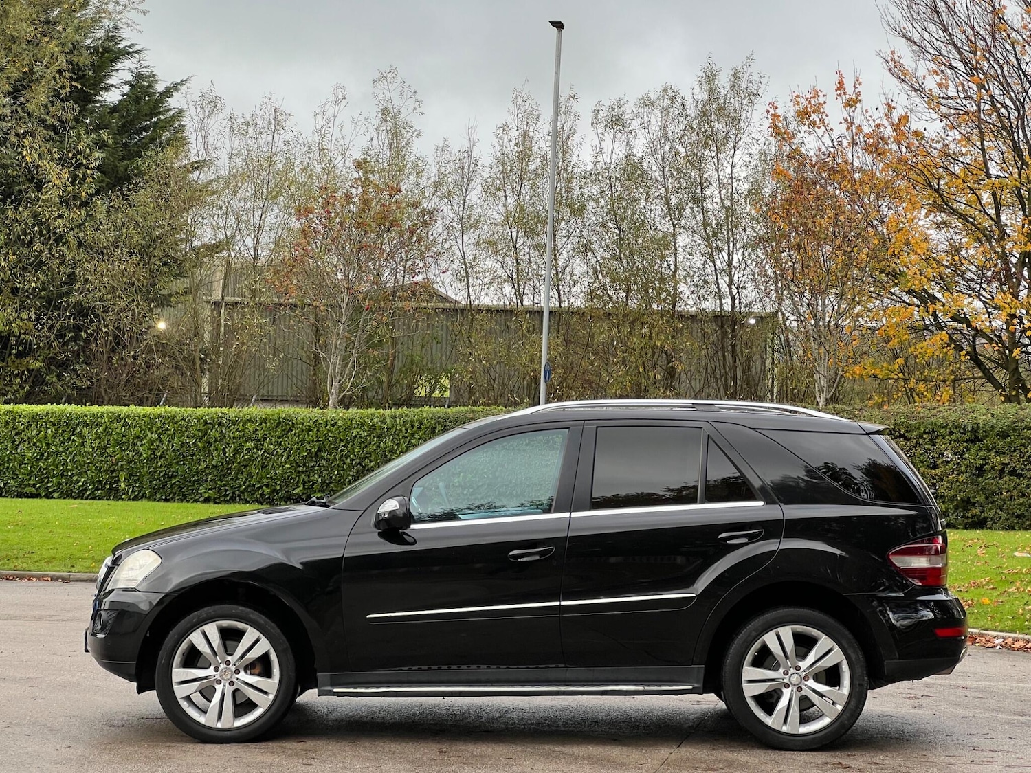 Used Mercedes-Benz M Class 2009 for sale - 77455389: Photo 9