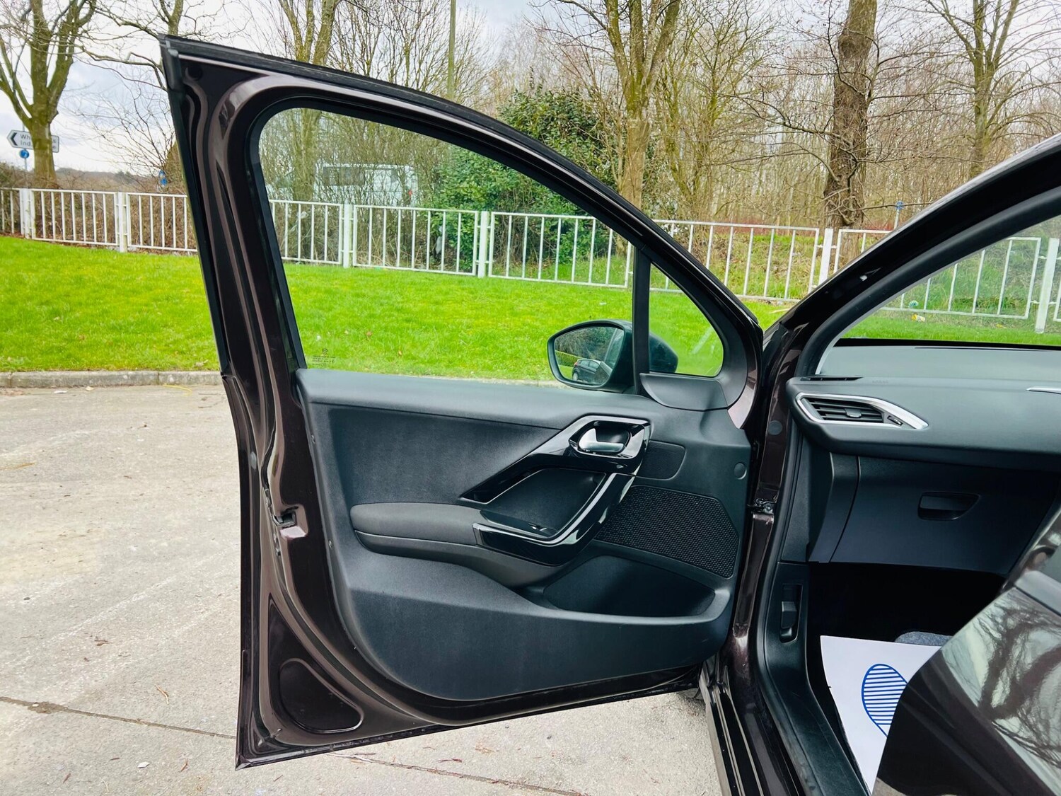 Used Peugeot 208 for sale - 77597799: Photo 26