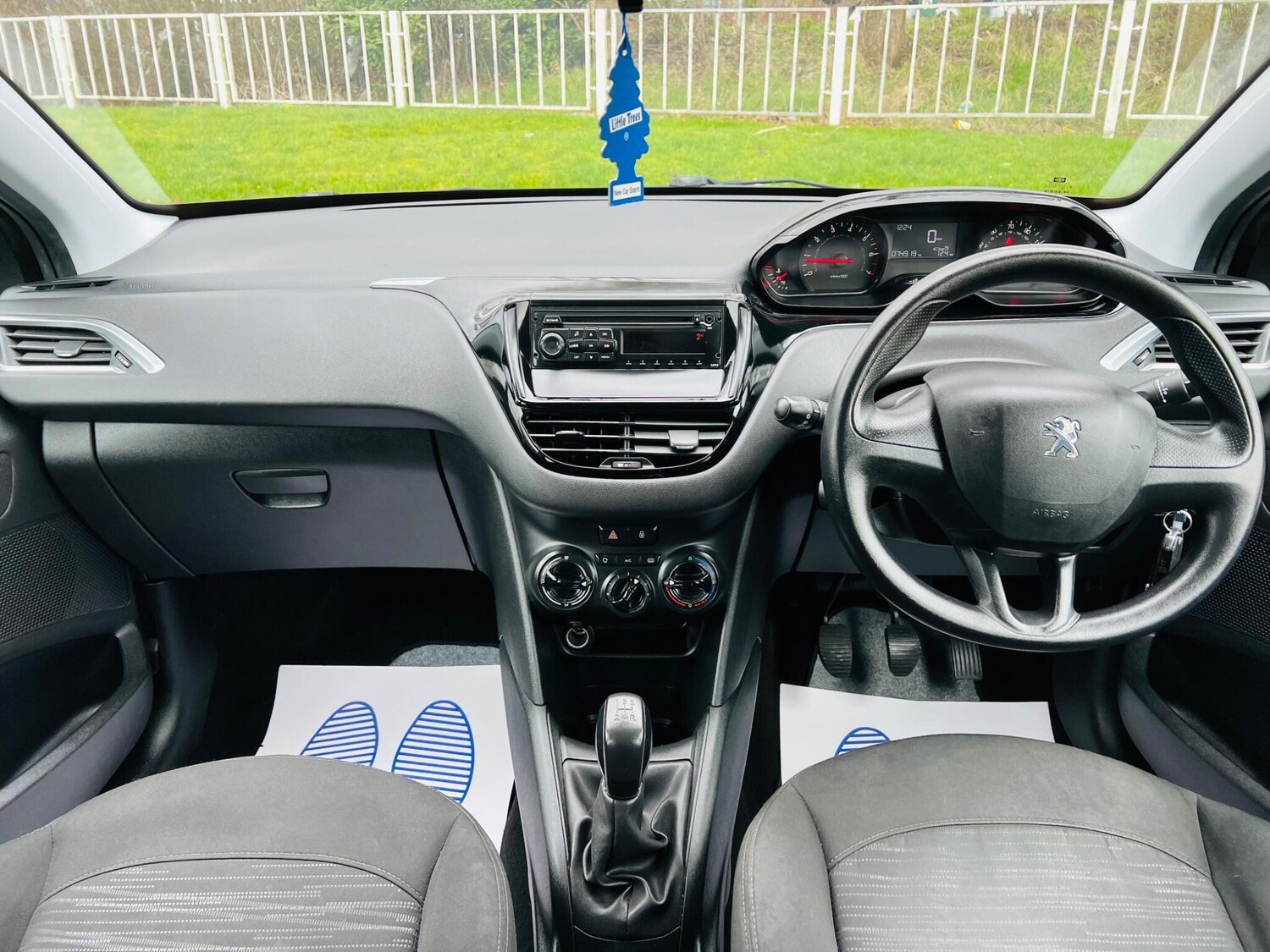 Used Peugeot 208 for sale - 77597799: Photo 35