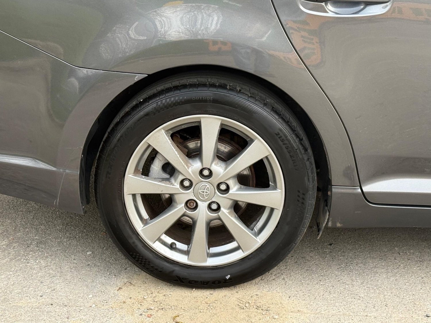 Used Toyota Avensis 2013 for sale - 77783340: Photo 24