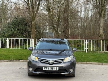 Used Toyota Avensis 2013 for sale - 77783340: Photo