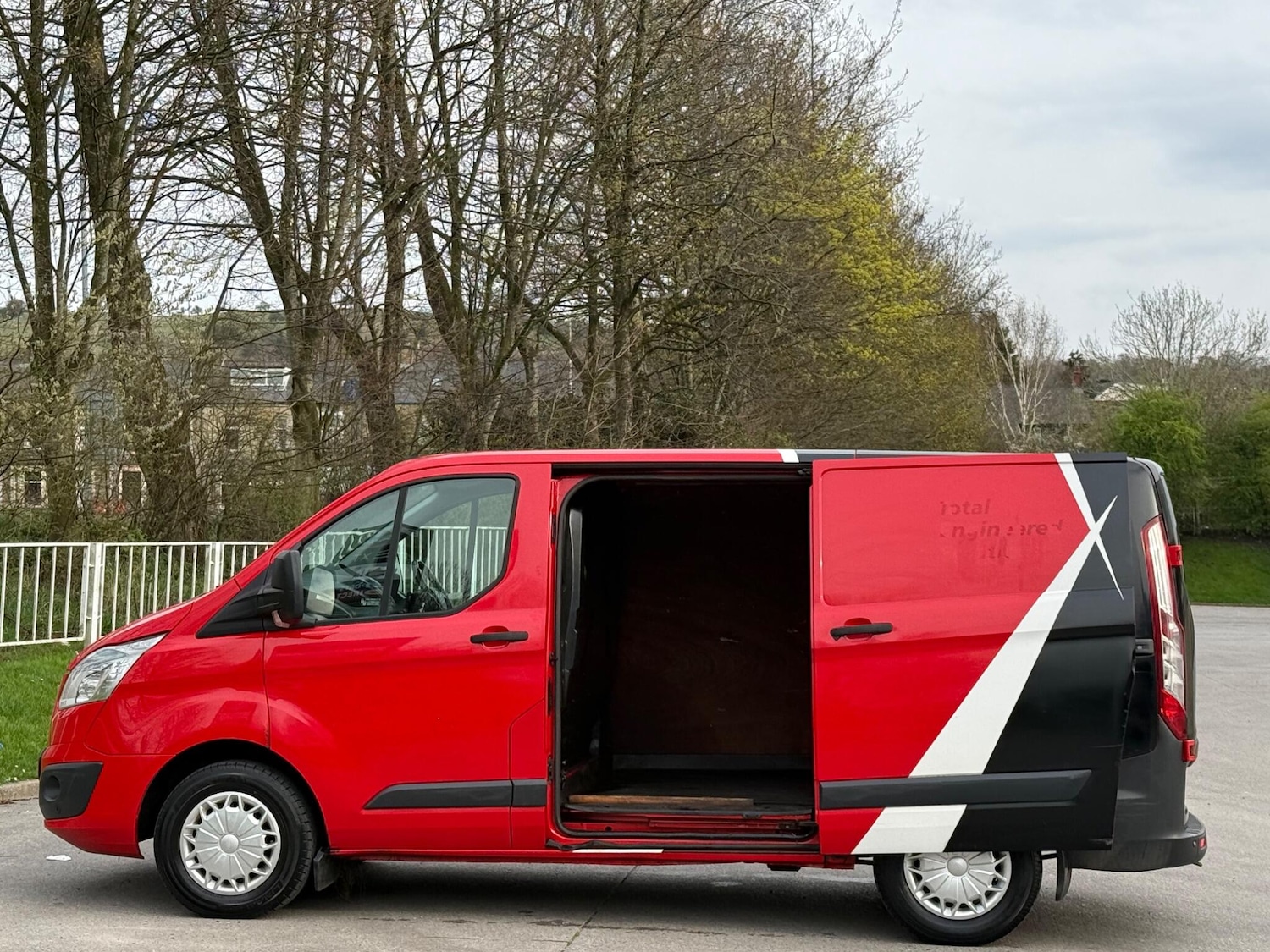 Used Ford Transit Custom for sale - 78136274: Photo 11