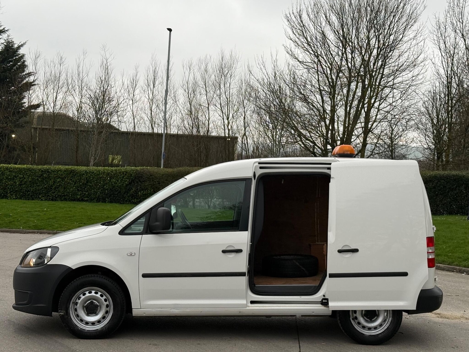 Used Volkswagen Caddy 2015 for sale - 77925850: Photo 12