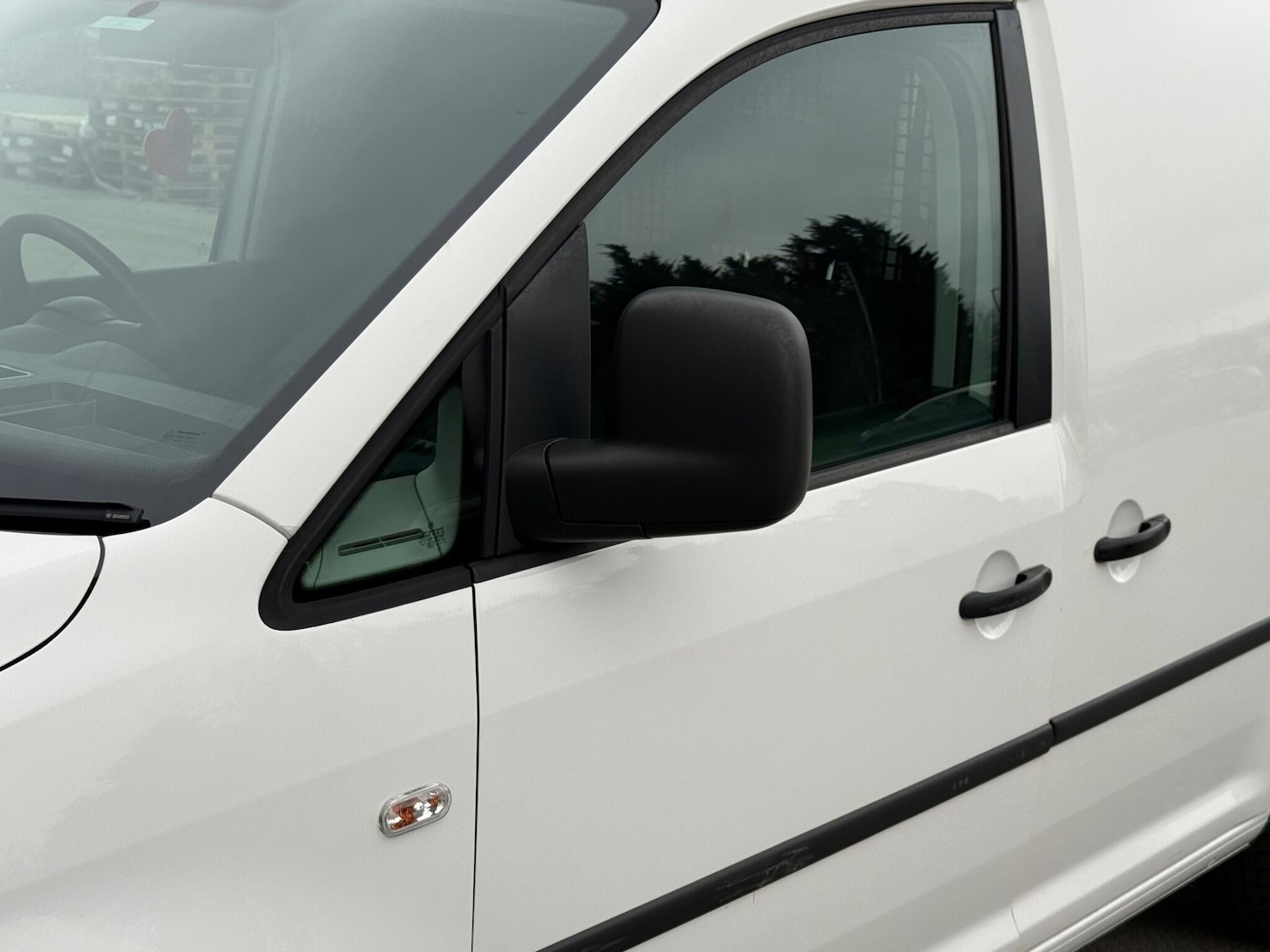 Used Volkswagen Caddy 2015 for sale - 77925850: Photo 23