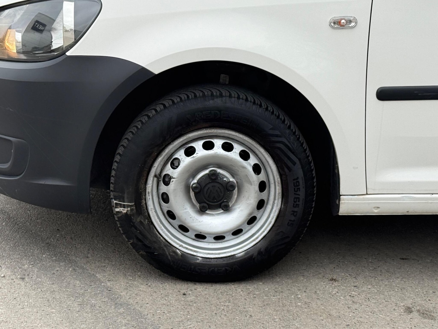 Used Volkswagen Caddy 2015 for sale - 77925850: Photo 26