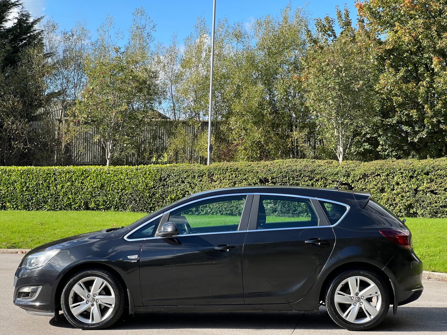 Used Vauxhall Astra for sale - 77456476: Photo 10