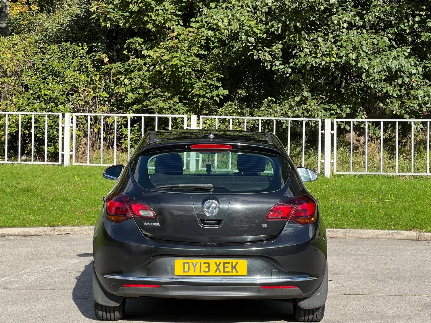 Used Vauxhall Astra for sale - 77456476: Photo 12