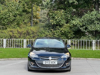 Used Vauxhall Astra 2013 for sale - 77456476: Photo