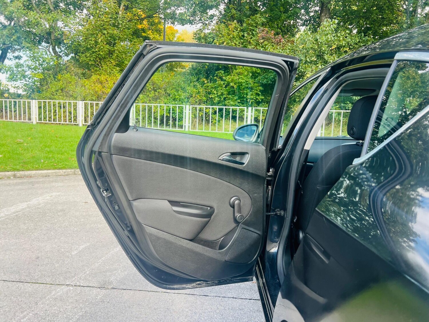 Used Vauxhall Astra for sale - 77456476: Photo 30