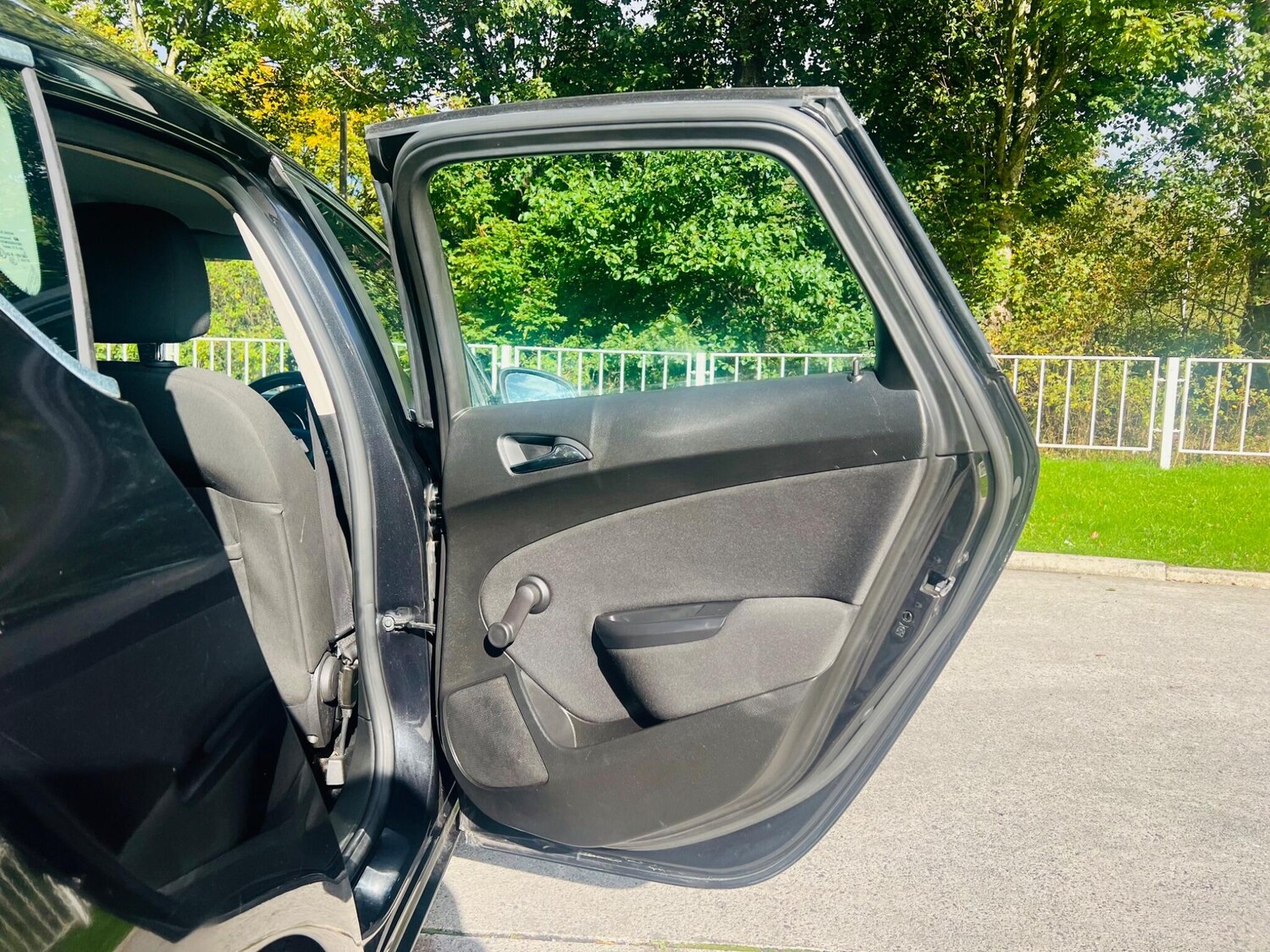 Used Vauxhall Astra for sale - 77456476: Photo 31