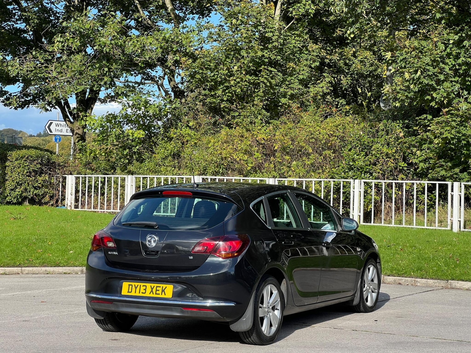 Used Vauxhall Astra for sale - 77456476: Photo 6