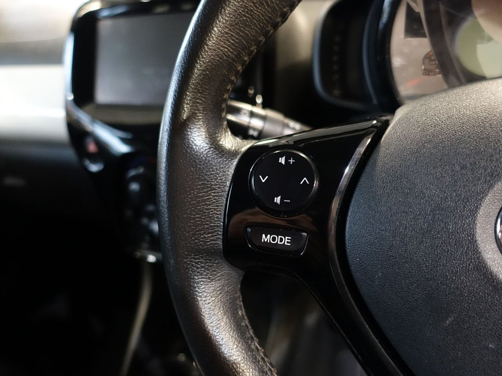 Used Toyota AYGO 2014 for sale - 77139542: Photo 20