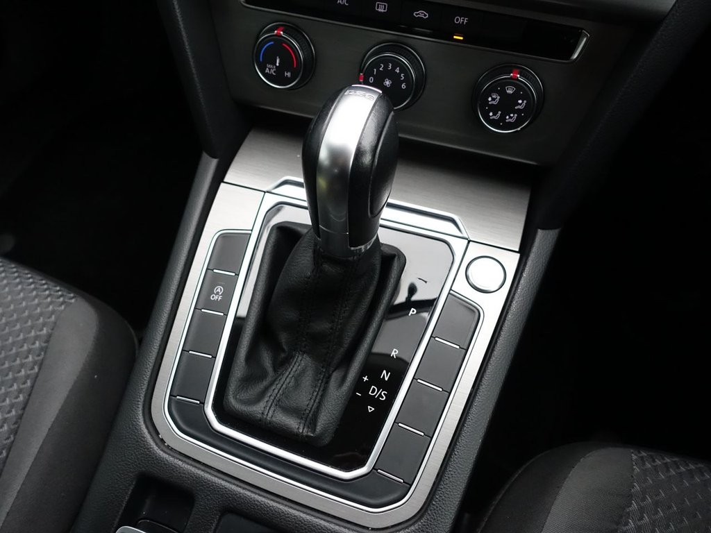 Used Volkswagen Passat 2016 for sale - 76356959: Photo 41