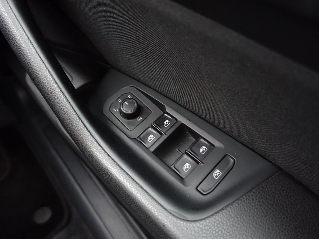 Used Volkswagen Passat 2016 for sale - 76356959: Photo 46