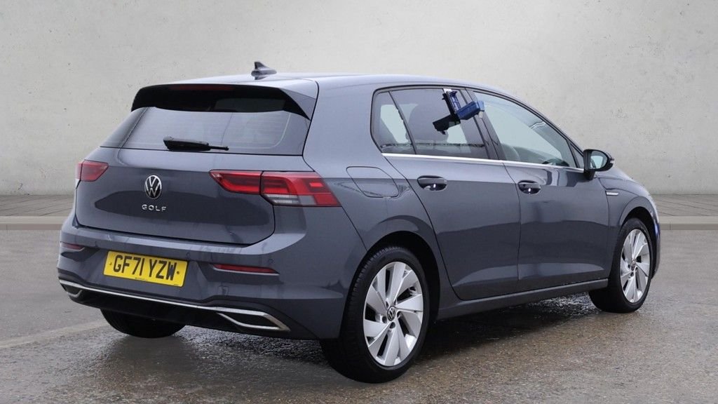 Used Volkswagen Golf 2021 for sale - 77100999: Photo 4