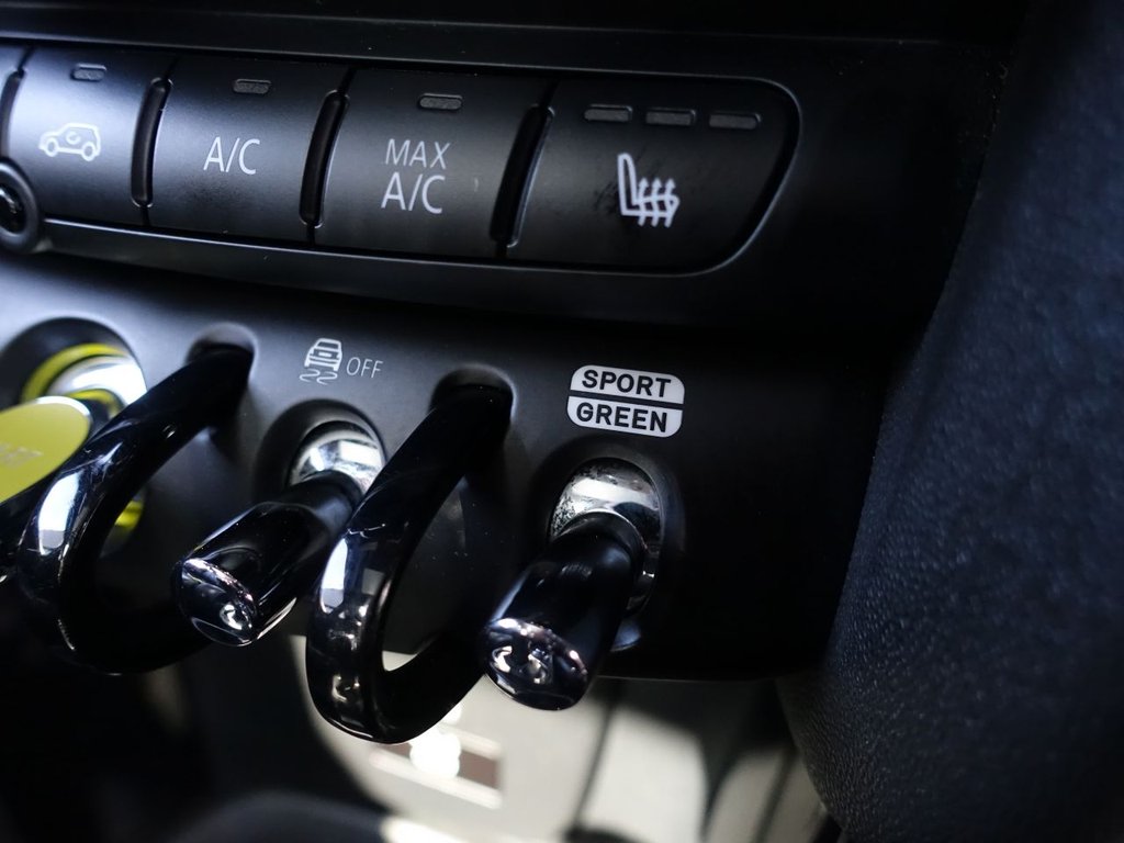 Used MINI Electric Hatch 2021 for sale - 75875374: Photo 36