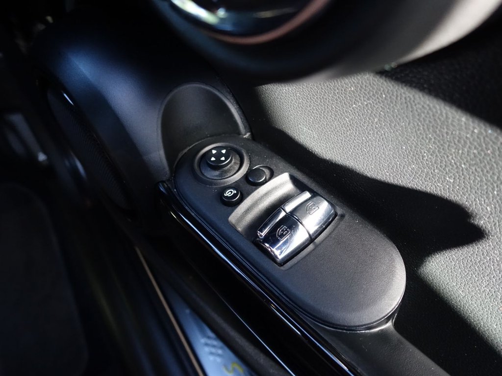 Used MINI Electric Hatch 2021 for sale - 75875374: Photo 45