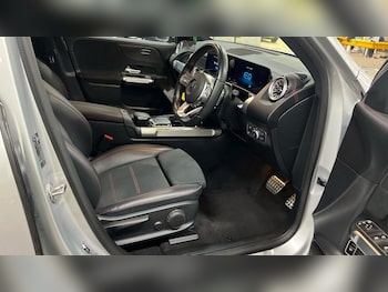 Used Mercedes-Benz EQB 2022 for sale - 75665809: Photo