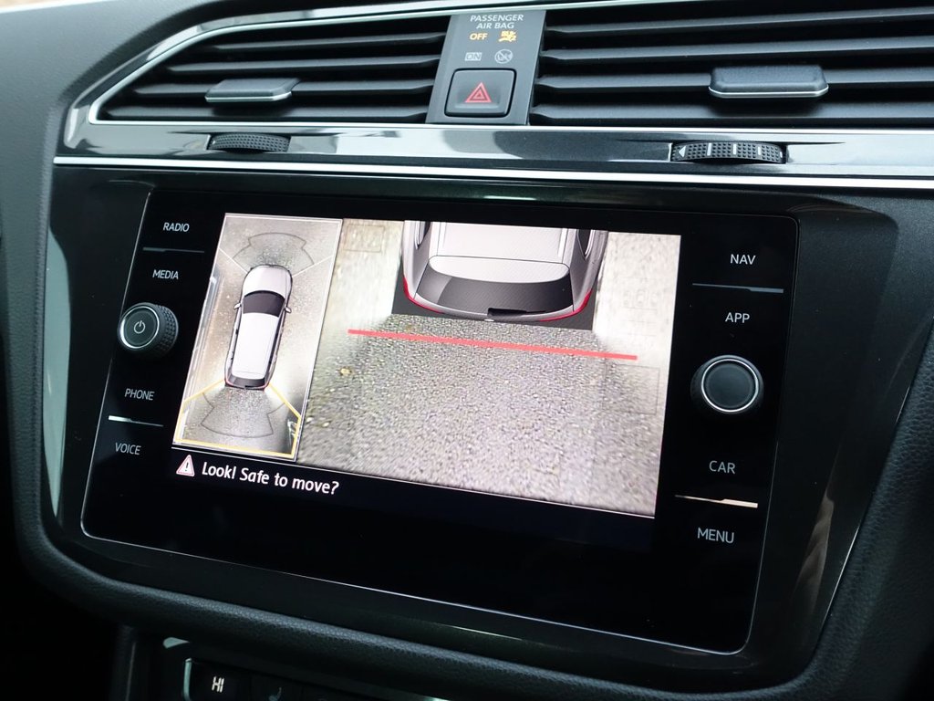 Used Volkswagen Tiguan 2019 for sale - 76345502: Photo 24