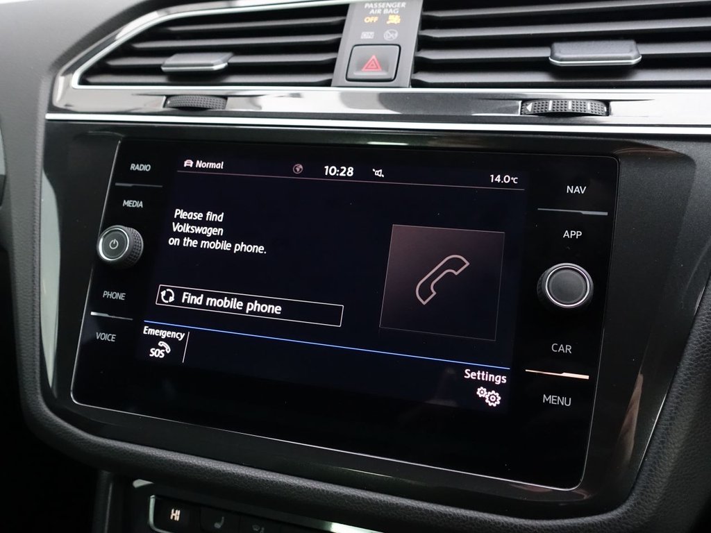 Used Volkswagen Tiguan 2019 for sale - 76345502: Photo 36