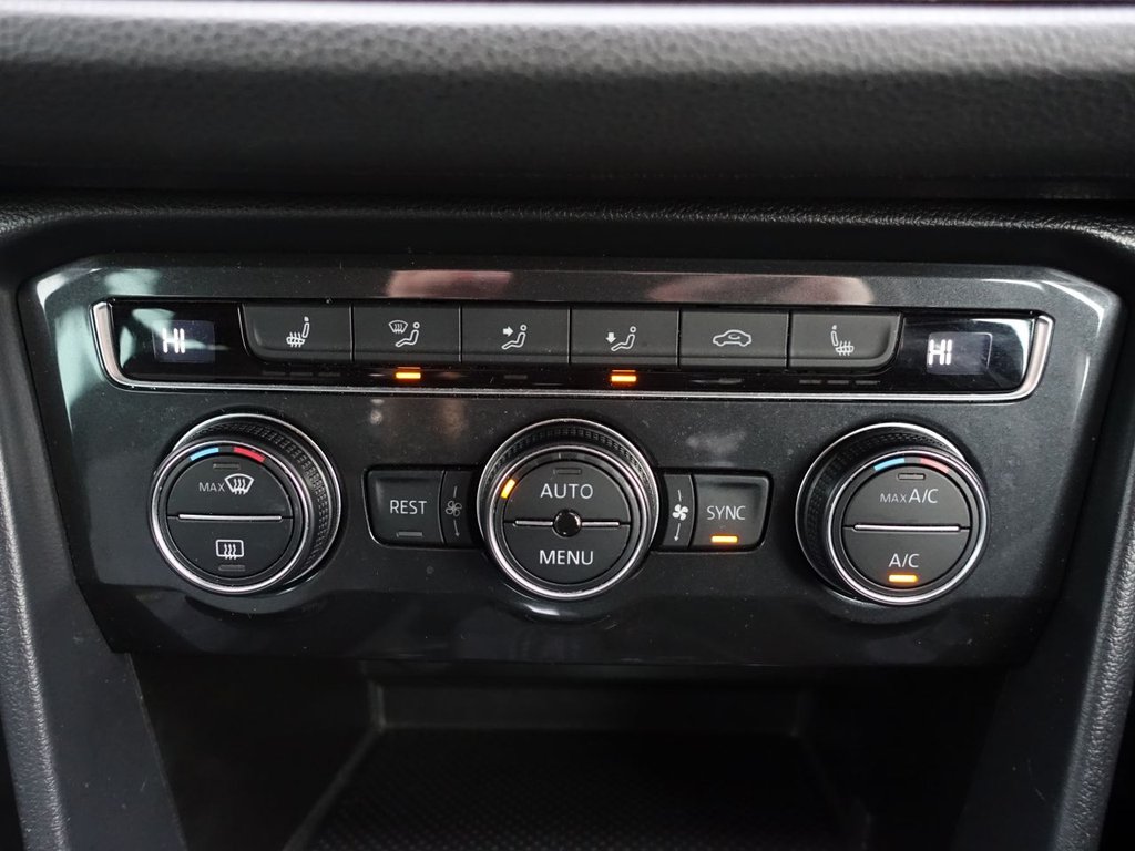 Used Volkswagen Tiguan 2019 for sale - 76345502: Photo 45