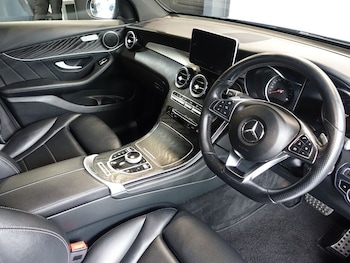 Used Mercedes-Benz GLC 2019 for sale - 79584450: Photo