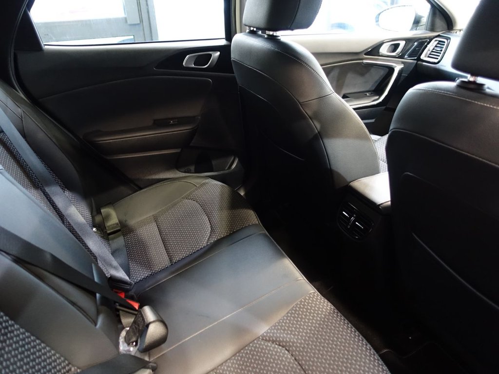 Used Kia XCeed 2021 for sale - 77139546: Photo 15