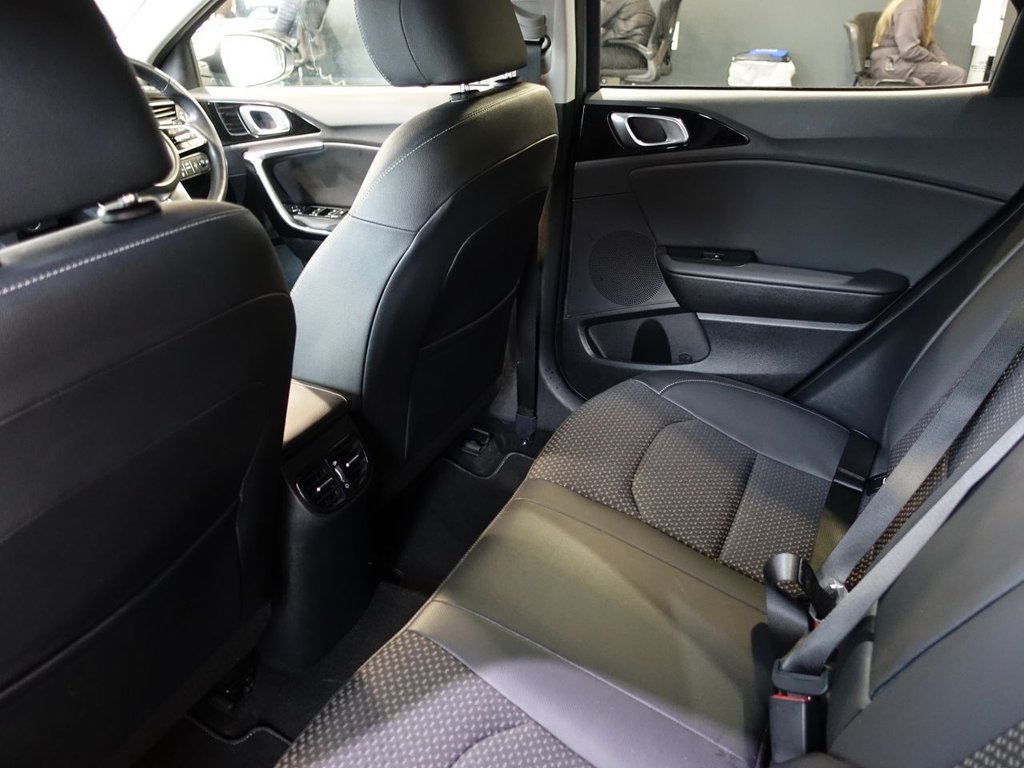 Used Kia XCeed 2021 for sale - 77139546: Photo 16