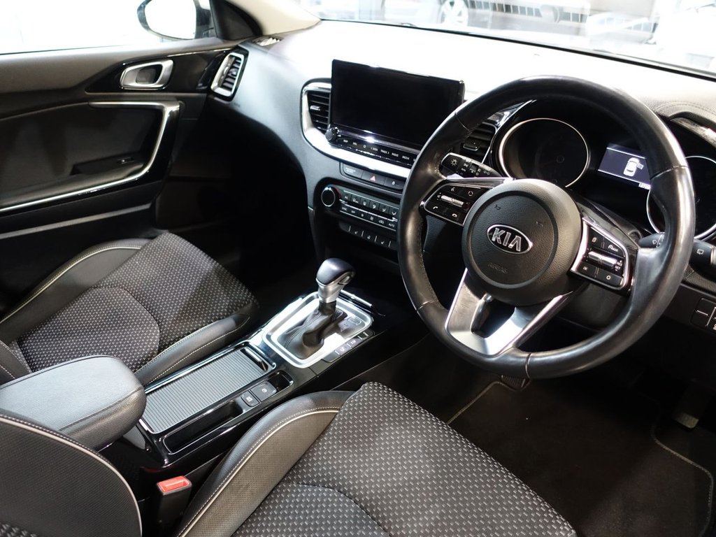 Used Kia XCeed 2021 for sale - 77139546: Photo 2