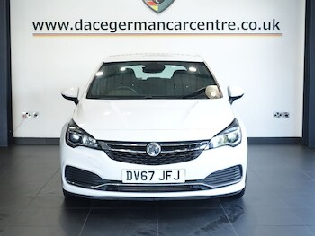 Used Vauxhall Astra 2017 for sale - 79584577: Photo