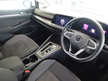 Used Volkswagen Golf 2020 for sale - 77026756: Photo