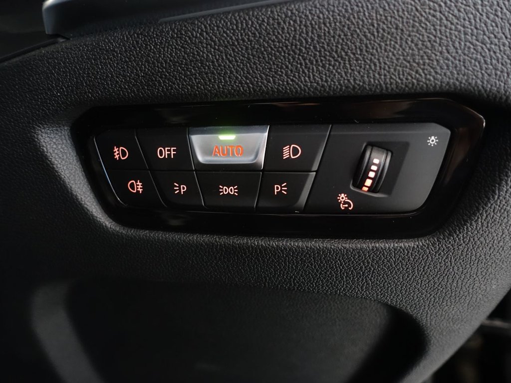 Used BMW 3 Series 2020 for sale - 77027093: Photo 26