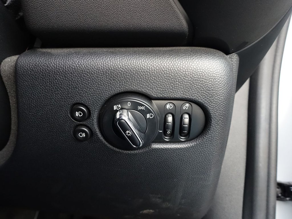 Used MINI Electric Hatch 2020 for sale - 75986492: Photo 41