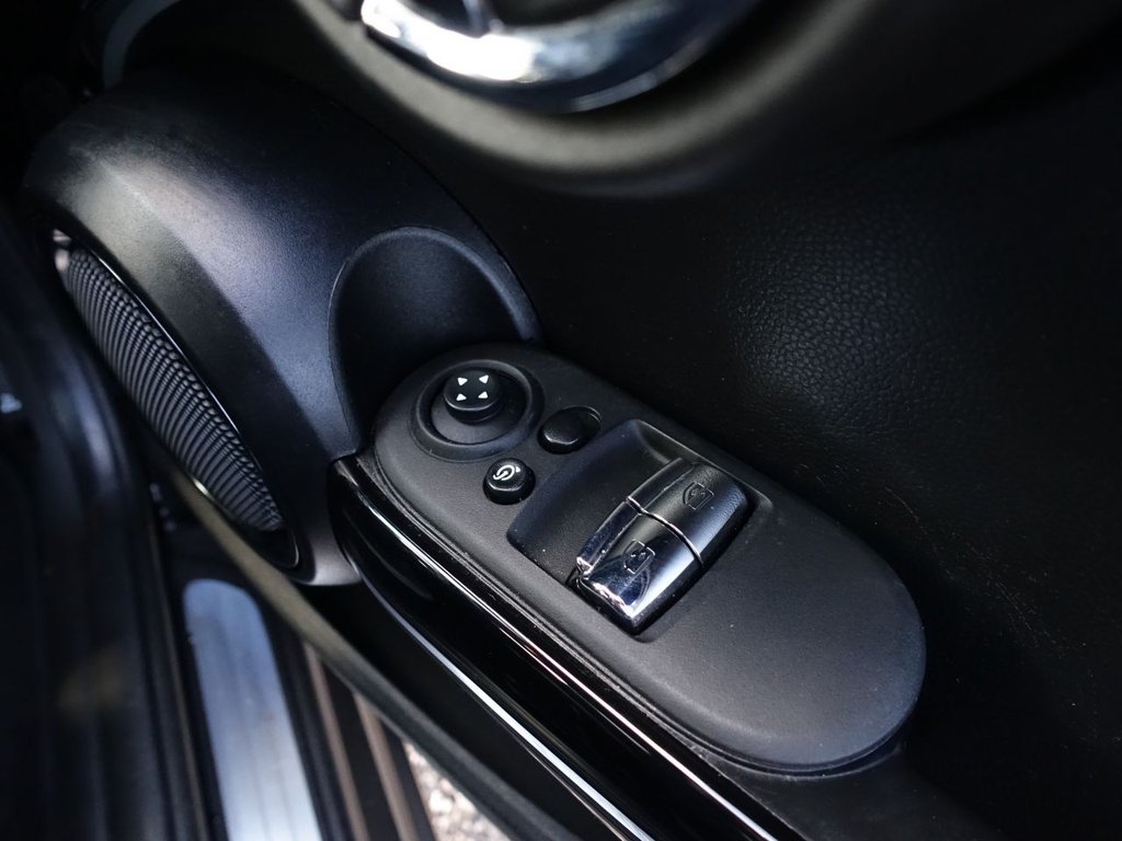 Used MINI Electric Hatch 2022 for sale - 75896966: Photo 41