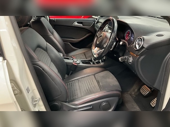 Used Mercedes-Benz B-Class 2017 for sale - 76163112: Photo 2