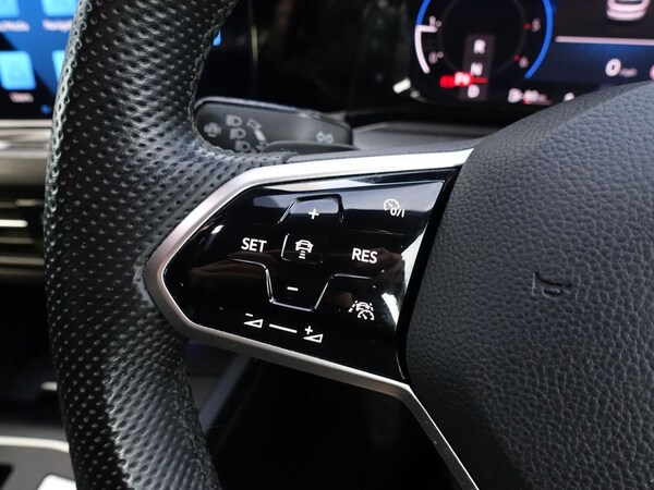 Used Volkswagen Golf 2022 for sale - 75585189: Photo 35
