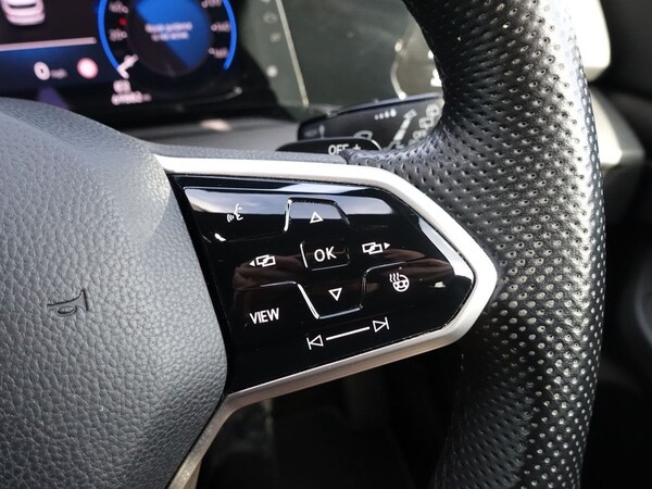 Used Volkswagen Golf 2022 for sale - 75585189: Photo 36