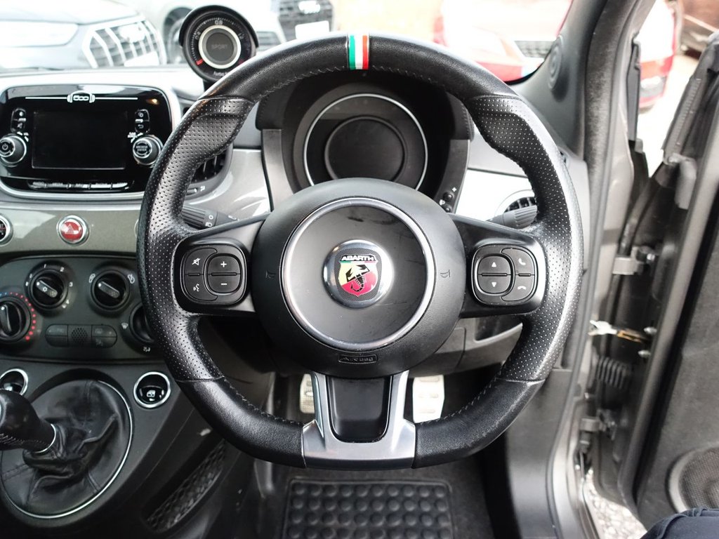 Used Abarth 595 2018 for sale - 76623389: Photo 29