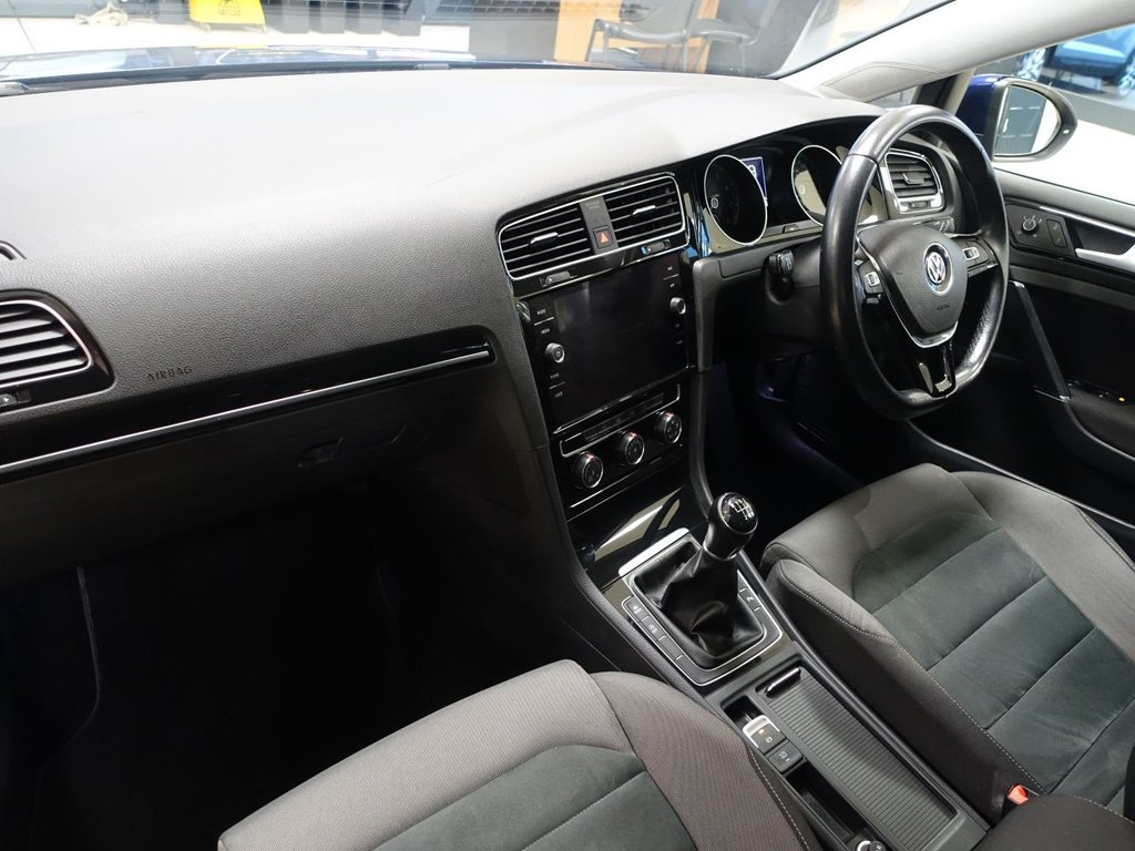 Used Volkswagen Golf 2019 for sale - 77027033: Photo 12