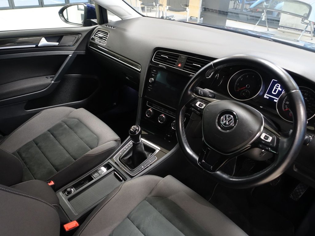 Used Volkswagen Golf 2019 for sale - 77027033: Photo 3